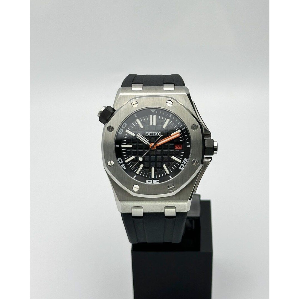 Custom Seiko Mod • Black Orange AP ROO • 46mm